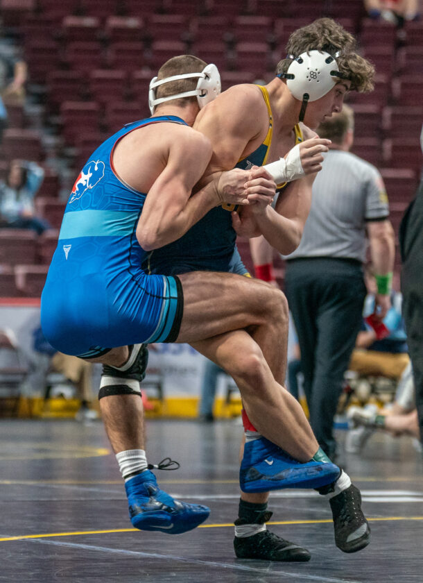 Montoursville wrestling defeats No. 7 Port LeBoeuf 3130, advances to